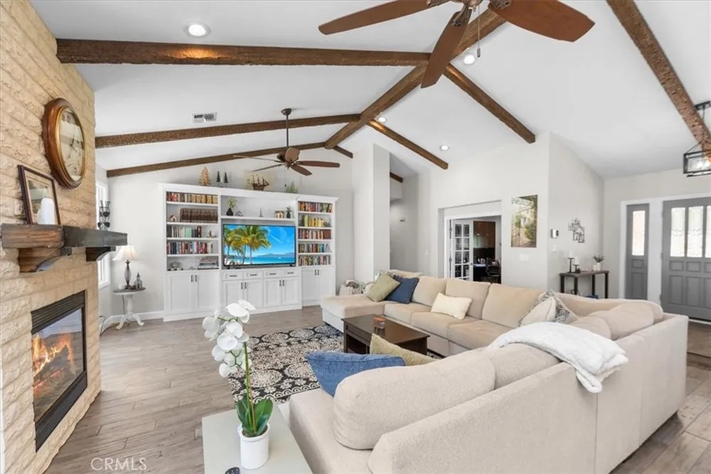 1925 El Dorado Acton, CA 93510