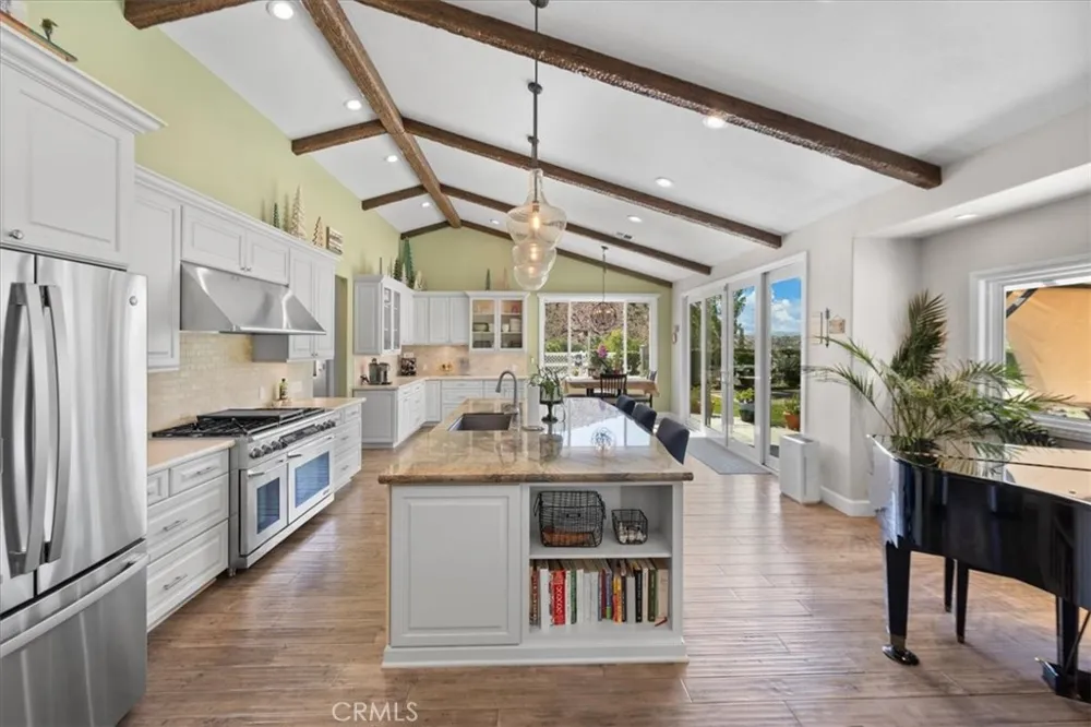 1925 El Dorado Acton, CA 93510