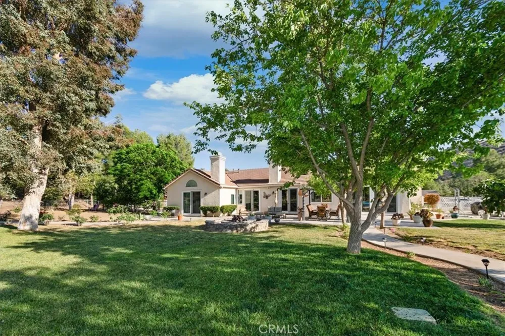 1925 El Dorado Acton, CA 93510