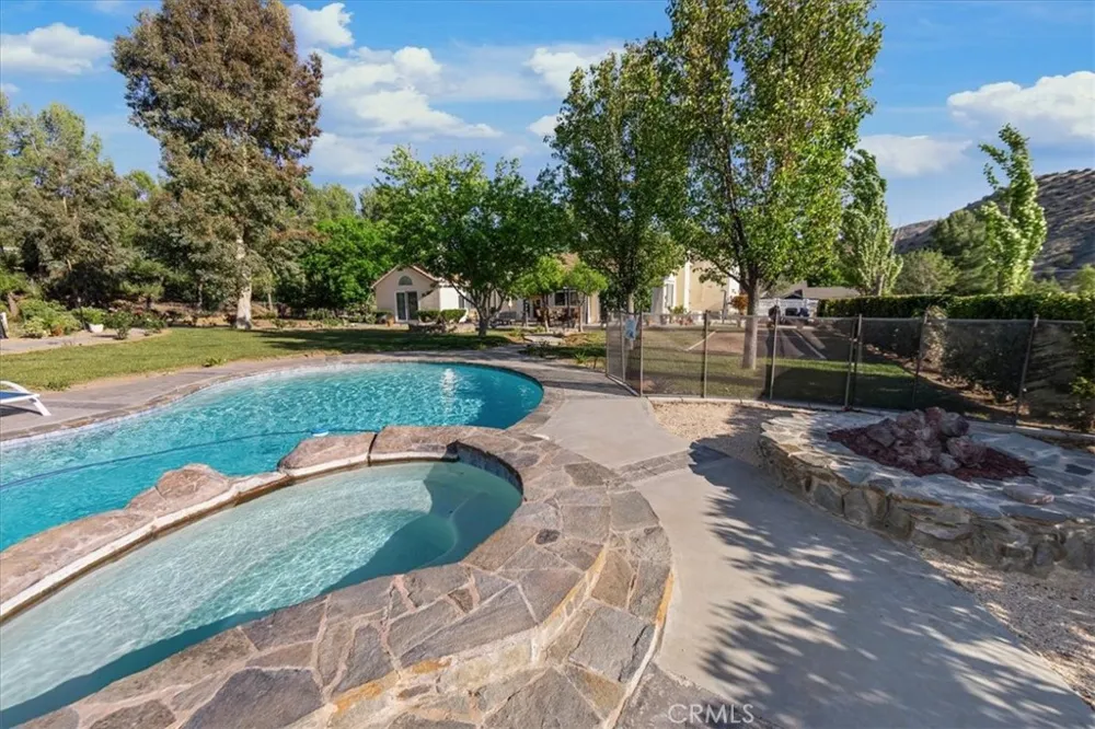 1925 El Dorado Acton, CA 93510