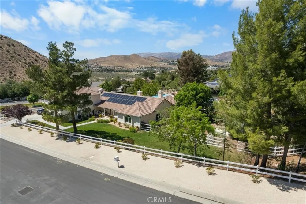 1925 El Dorado Acton, CA 93510