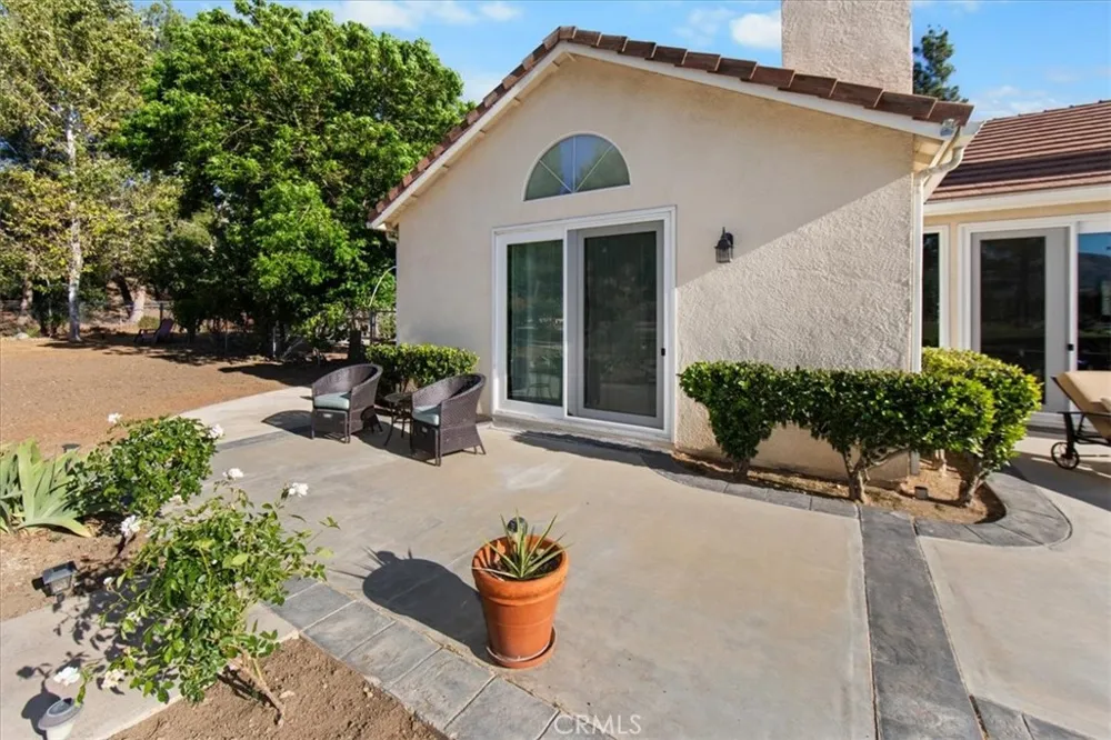 1925 El Dorado Acton, CA 93510