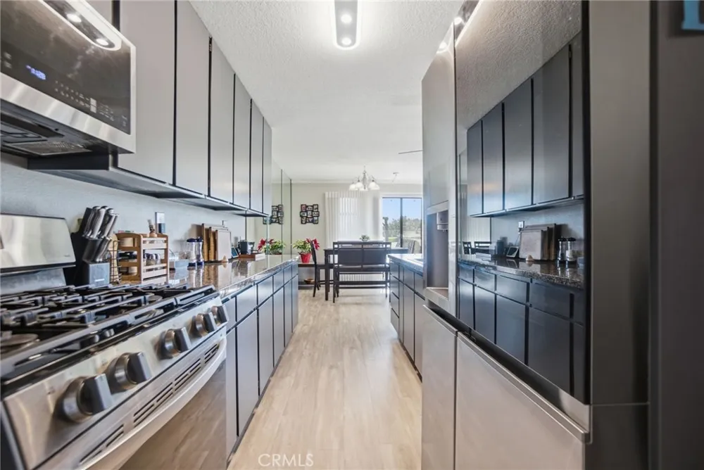 27535 Lakeview Helendale, CA 92342
