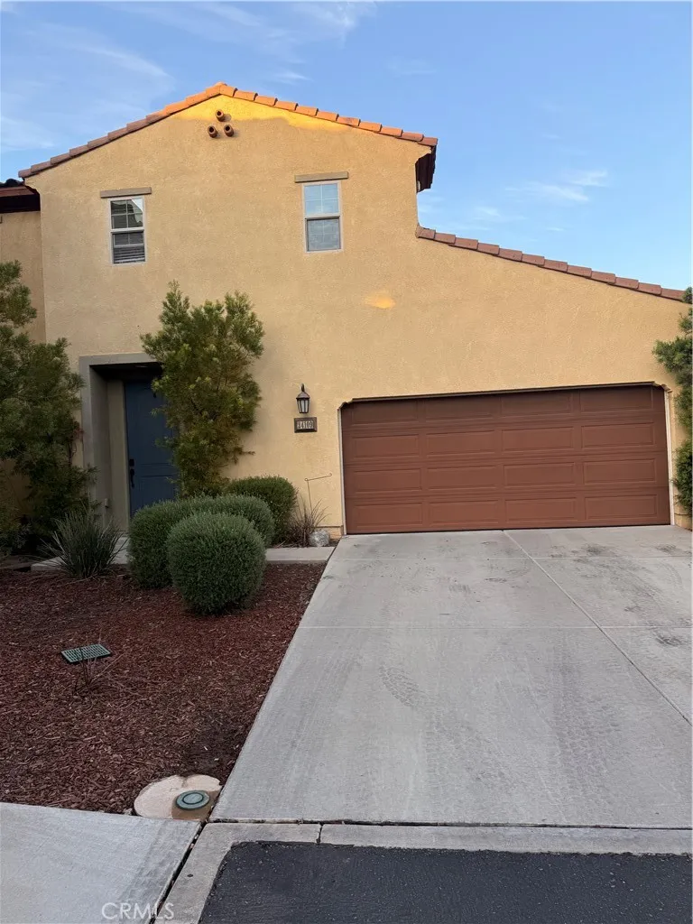 24109 Darmera Lake Elsinore, CA 92532
