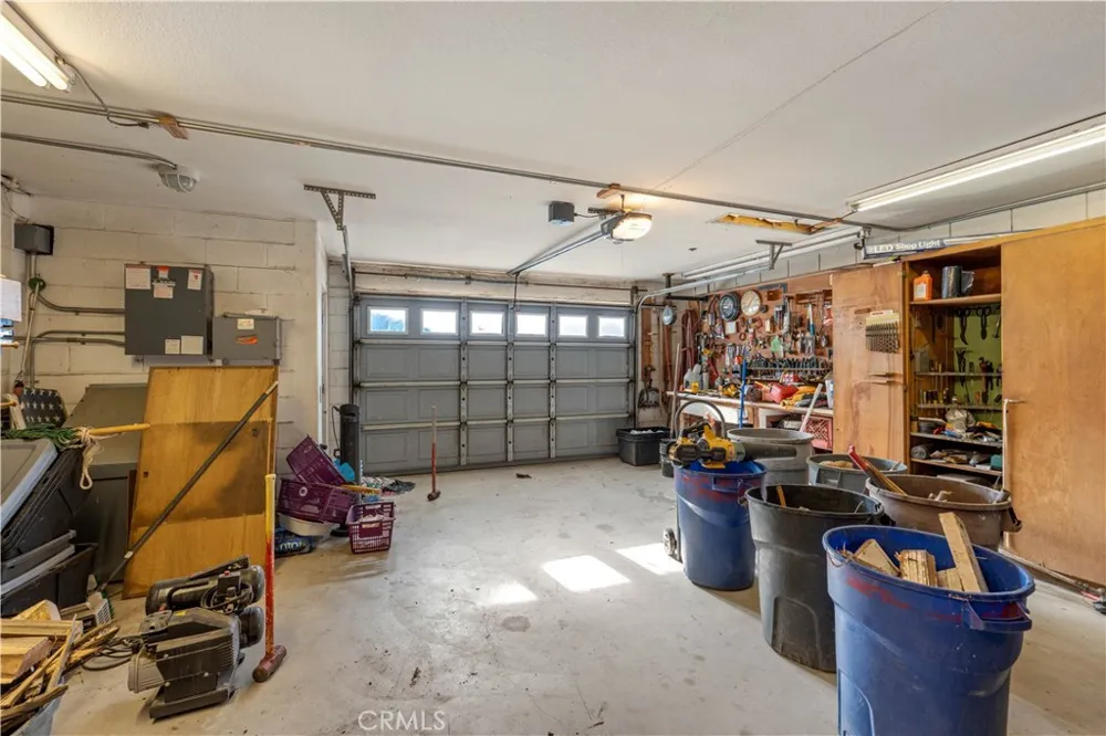 11251 Laurel Bloomington, CA 92316