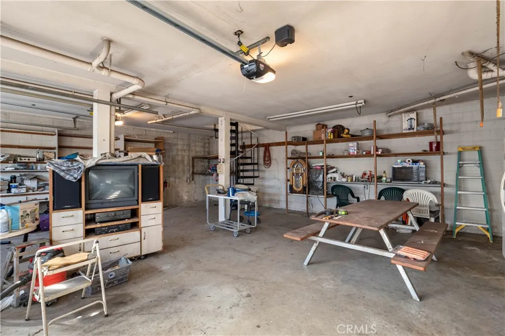 11251 Laurel Bloomington, CA 92316