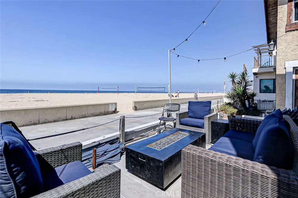 1614 The Strand Hermosa Beach, CA 90254