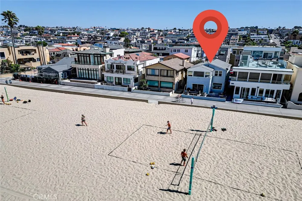 1614 The Strand Hermosa Beach, CA 90254