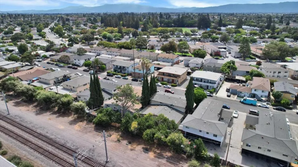 2131 Main Street Santa Clara, CA 95050