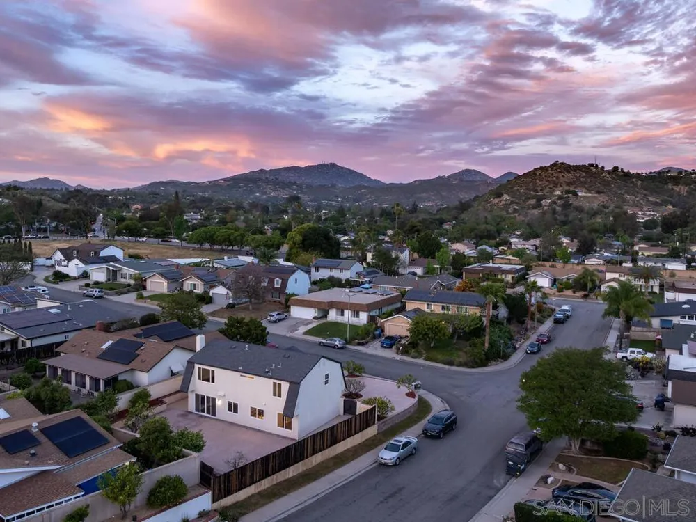 14302 Sandown Poway, CA 92064