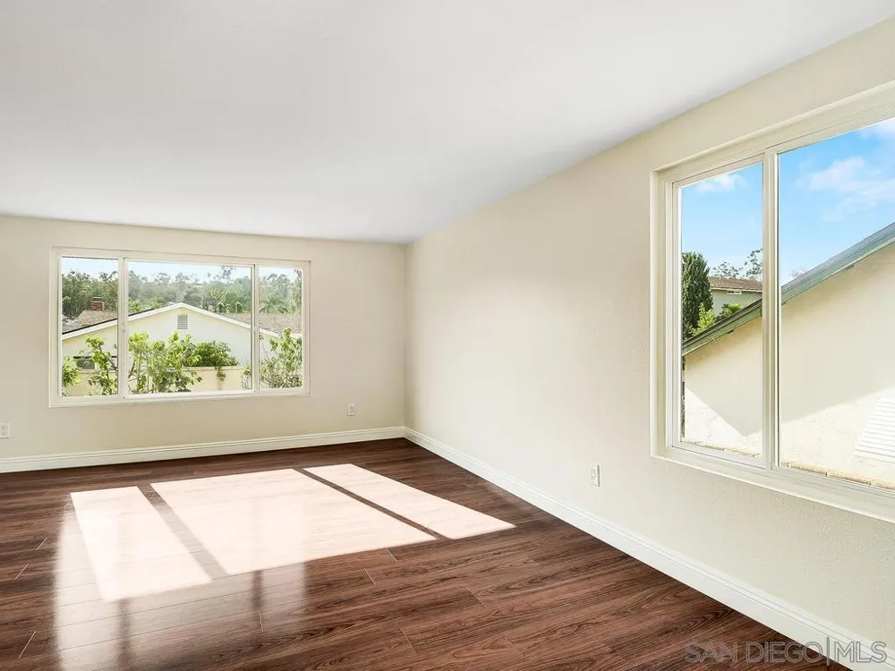 14302 Sandown Poway, CA 92064