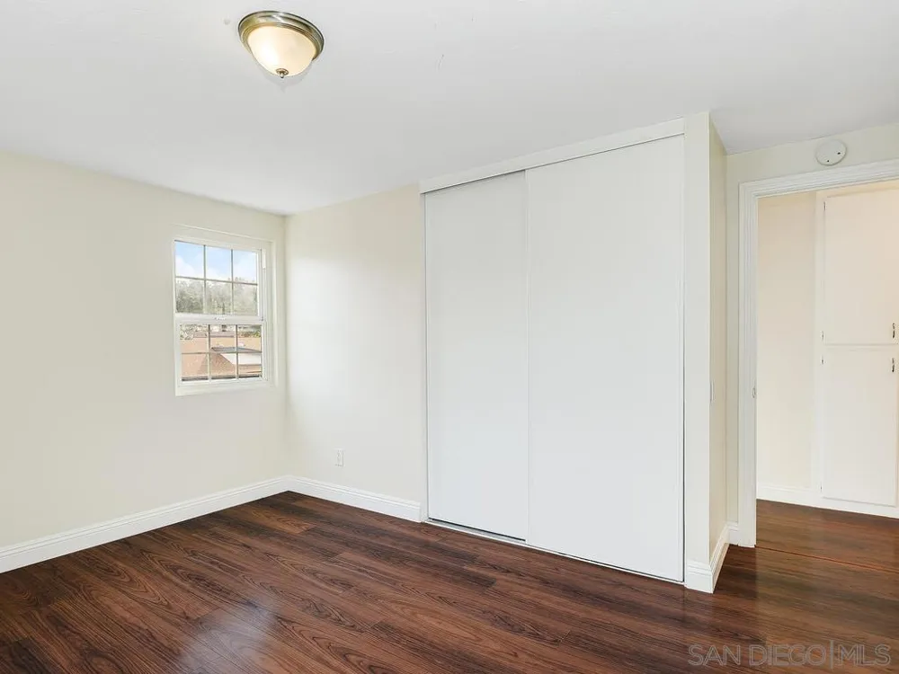 14302 Sandown Poway, CA 92064
