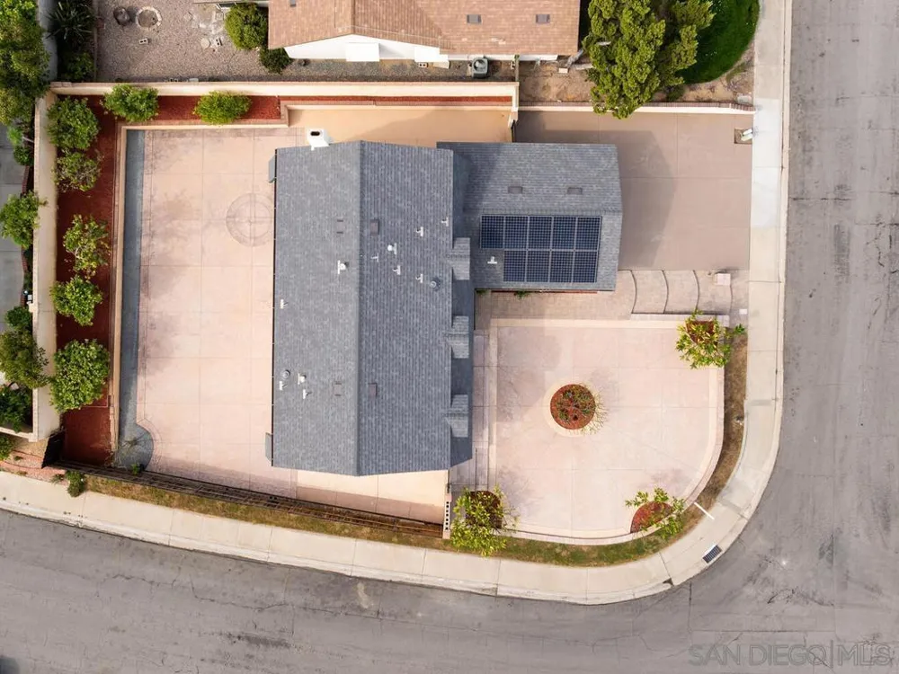 14302 Sandown Poway, CA 92064