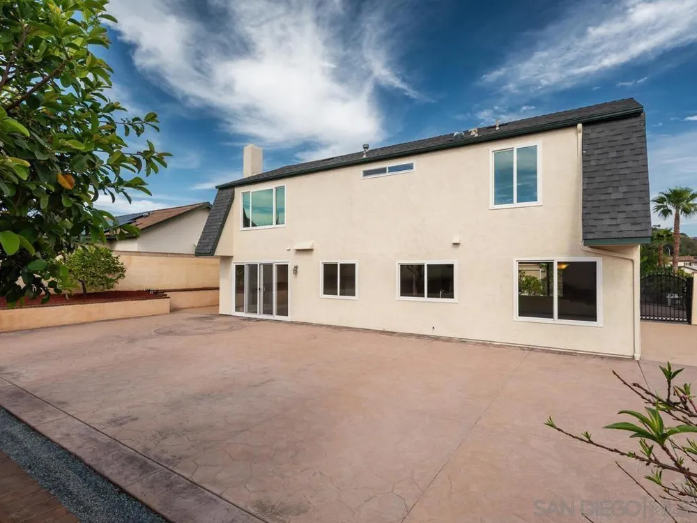 14302 Sandown Poway, CA 92064
