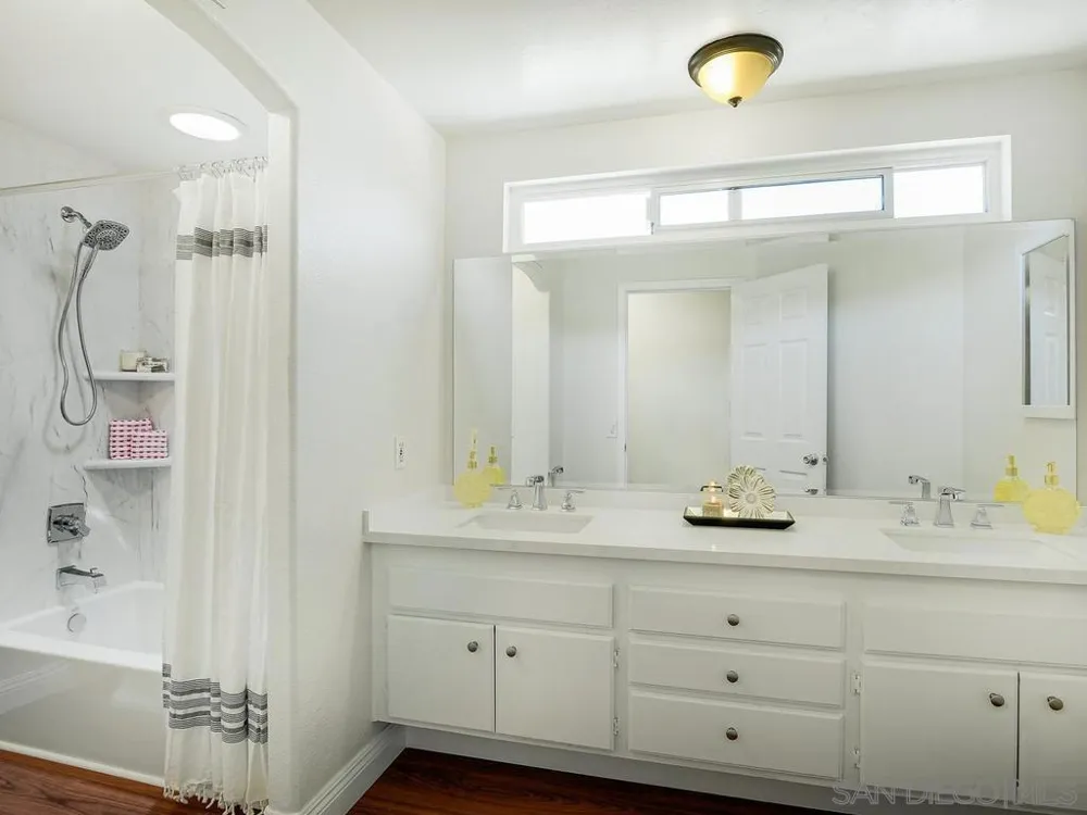 14302 Sandown Poway, CA 92064