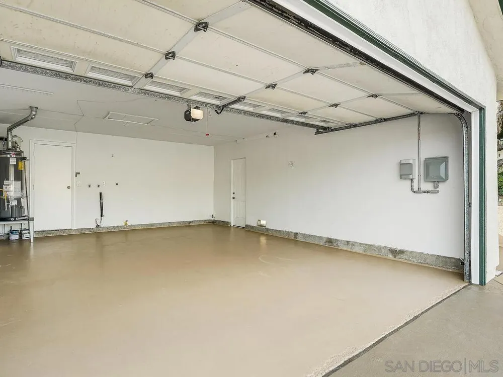 14302 Sandown Poway, CA 92064