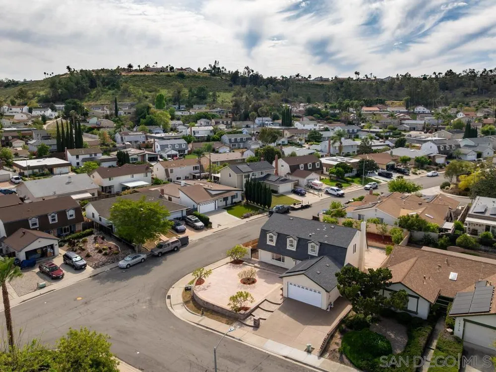 14302 Sandown Poway, CA 92064
