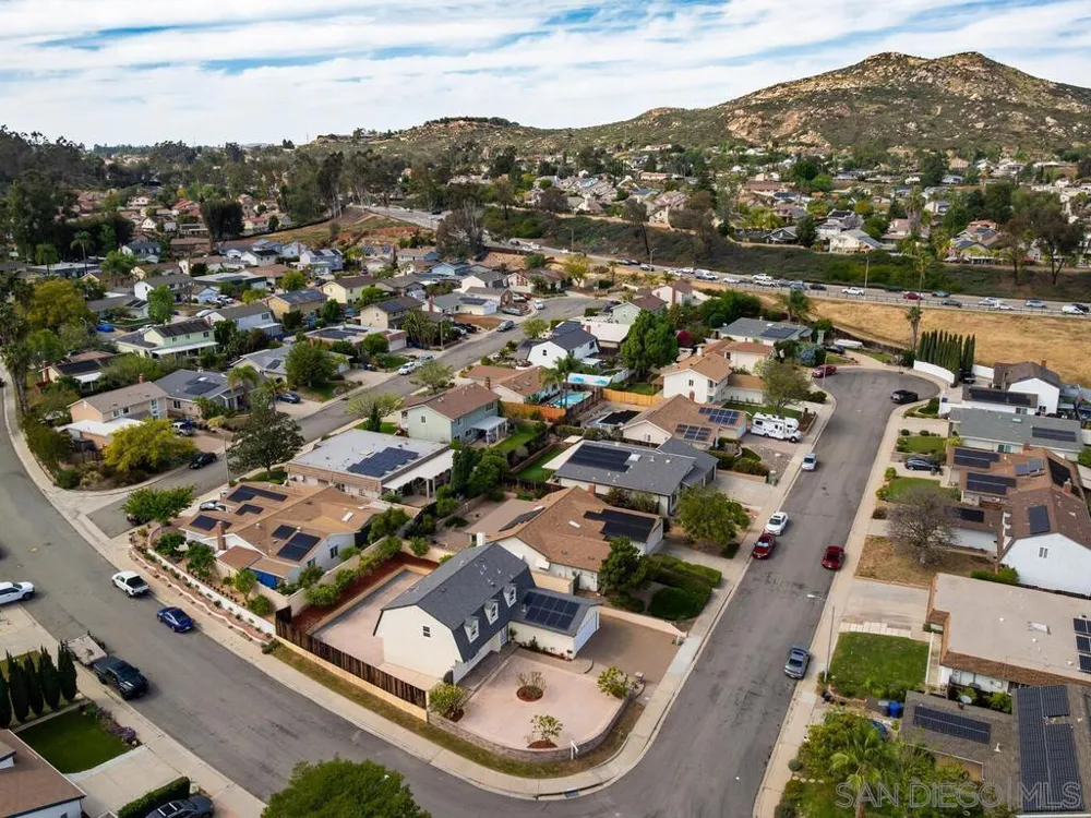 14302 Sandown Poway, CA 92064