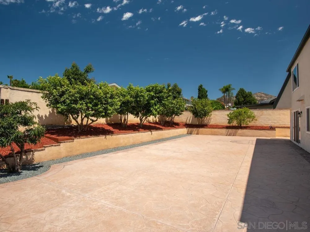 14302 Sandown Poway, CA 92064