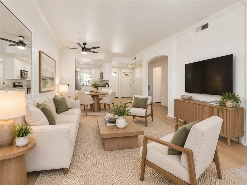 34 Via Solaz Rancho Santa Margarita, CA 92688
