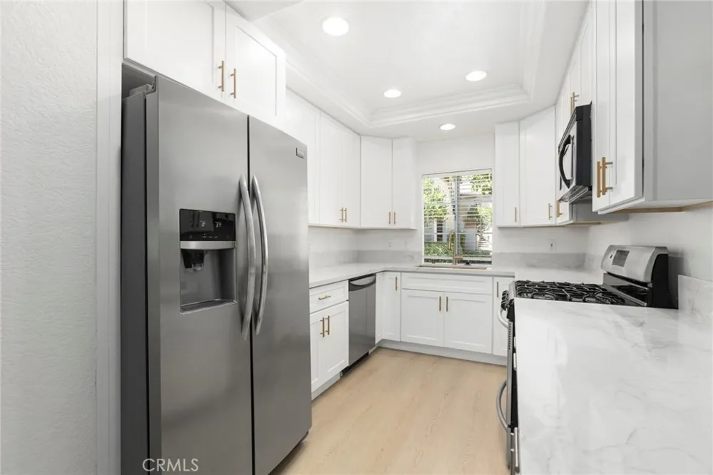 34 Via Solaz Rancho Santa Margarita, CA 92688