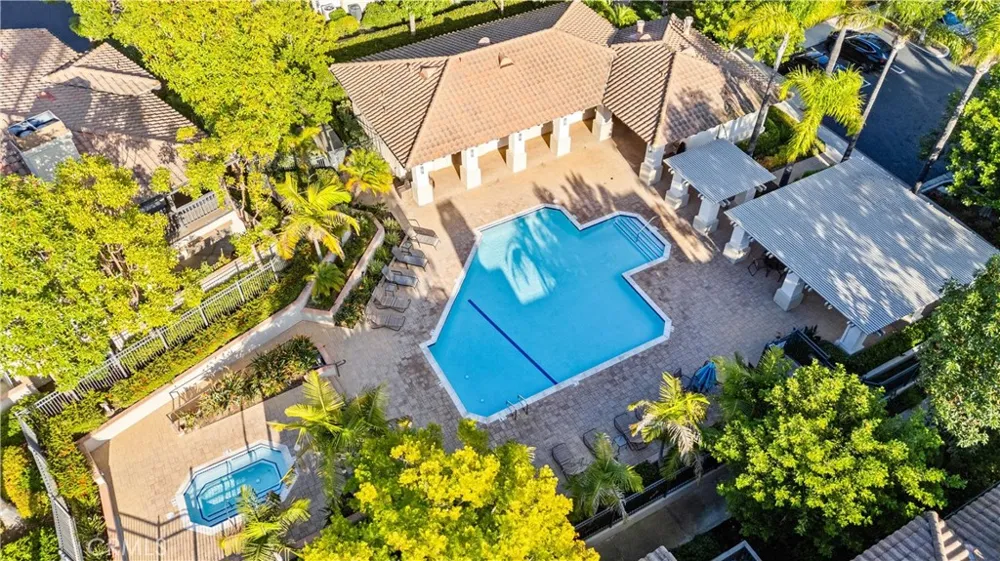 34 Via Solaz Rancho Santa Margarita, CA 92688