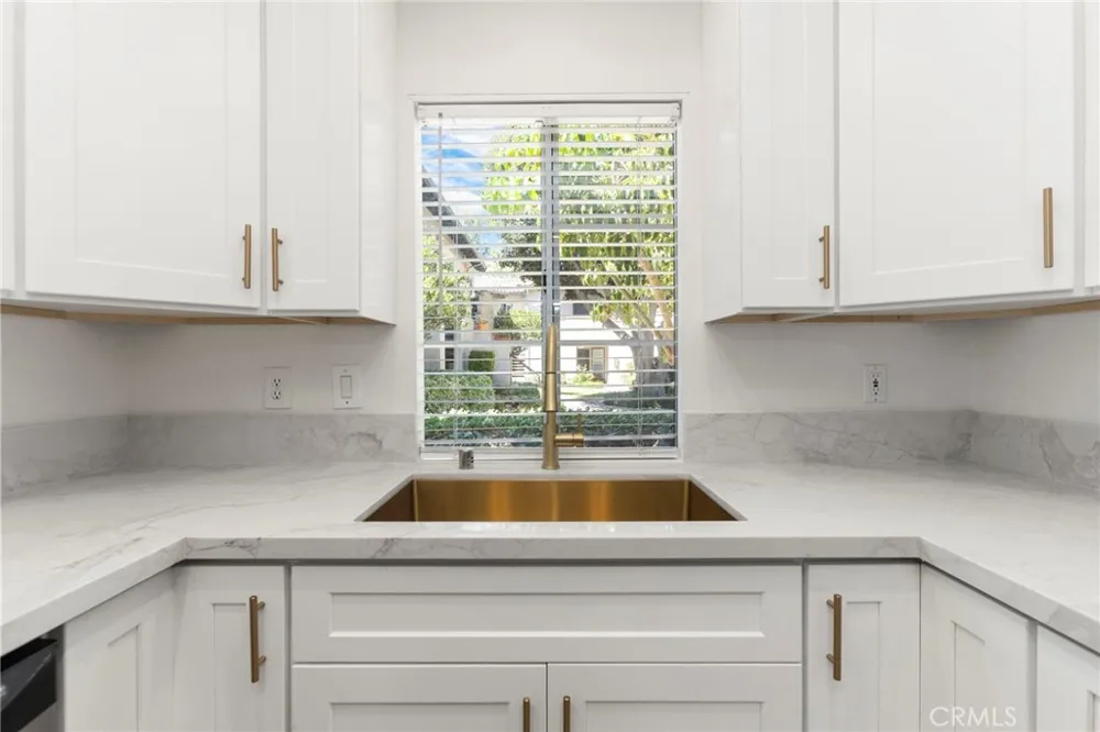 34 Via Solaz Rancho Santa Margarita, CA 92688