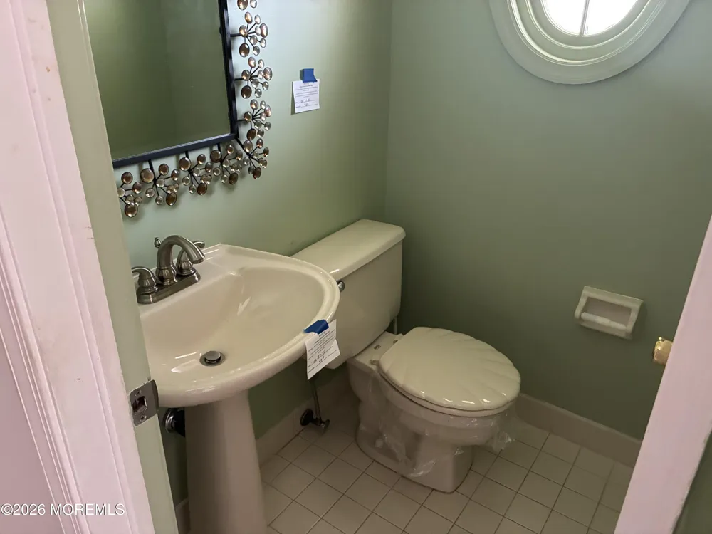 106 Northampton Drive Holmdel, NJ 07733