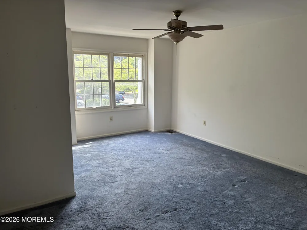 106 Northampton Drive Holmdel, NJ 07733