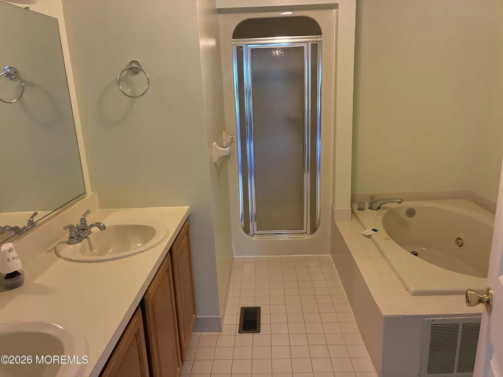 106 Northampton Drive Holmdel, NJ 07733