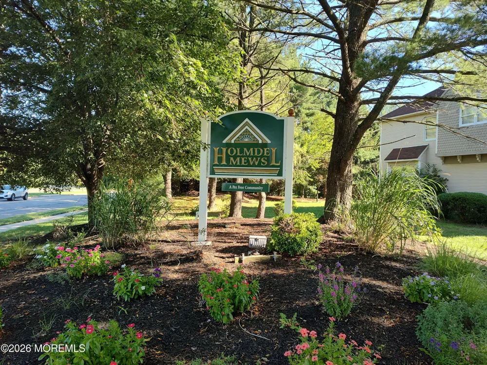 106 Northampton Drive Holmdel, NJ 07733