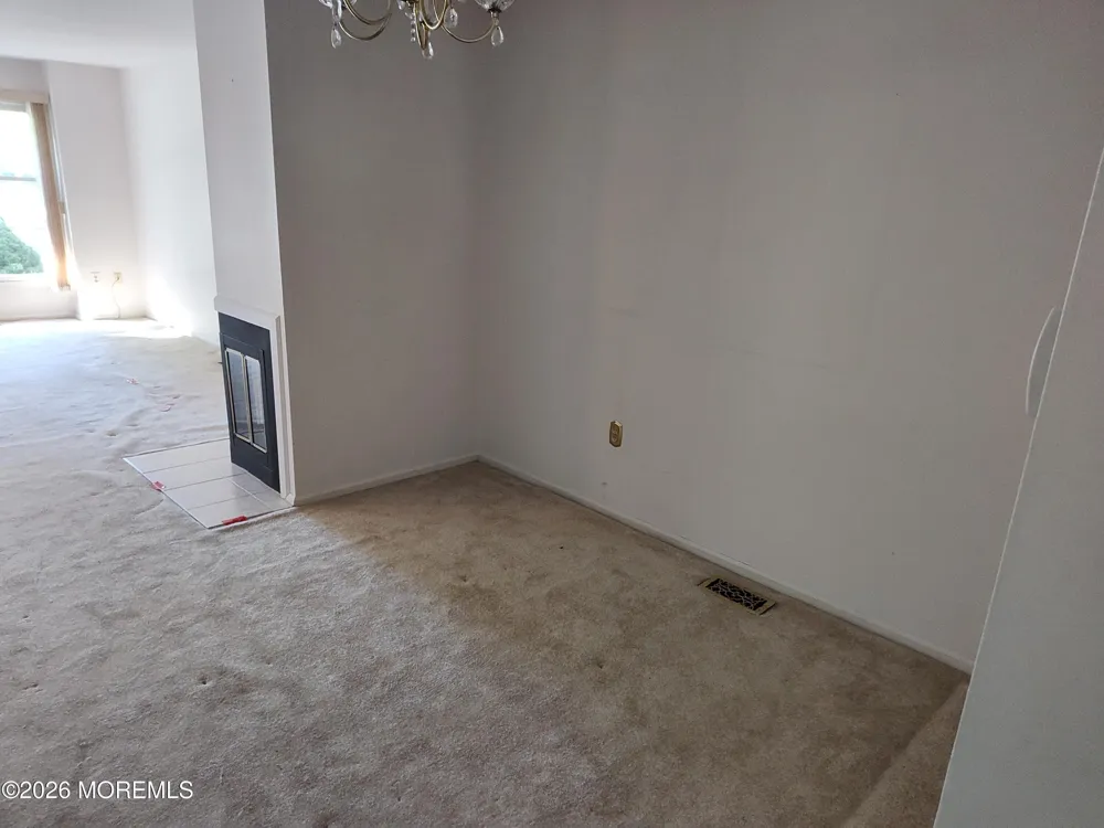 106 Northampton Drive Holmdel, NJ 07733