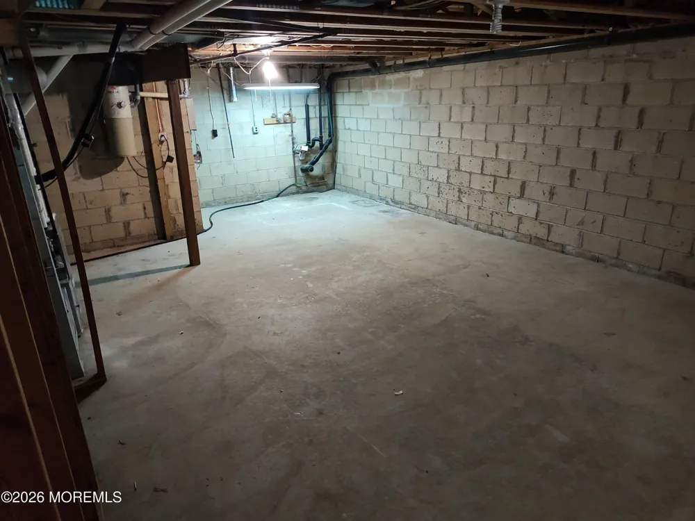 106 Northampton Drive Holmdel, NJ 07733