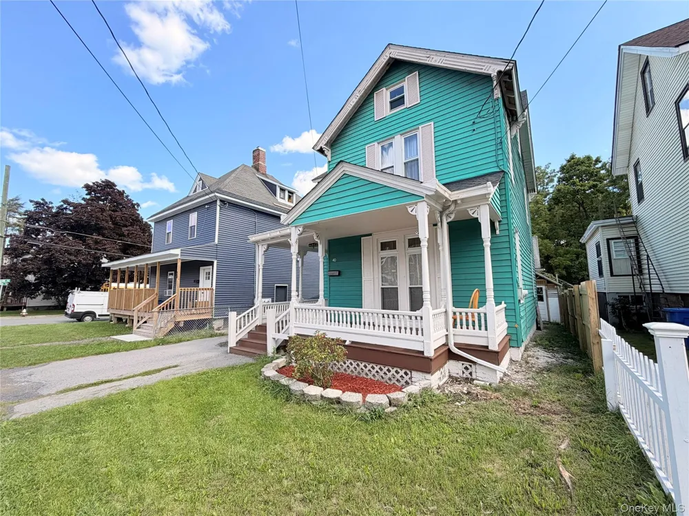 40 Academy Avenue Middletown, NY 10940