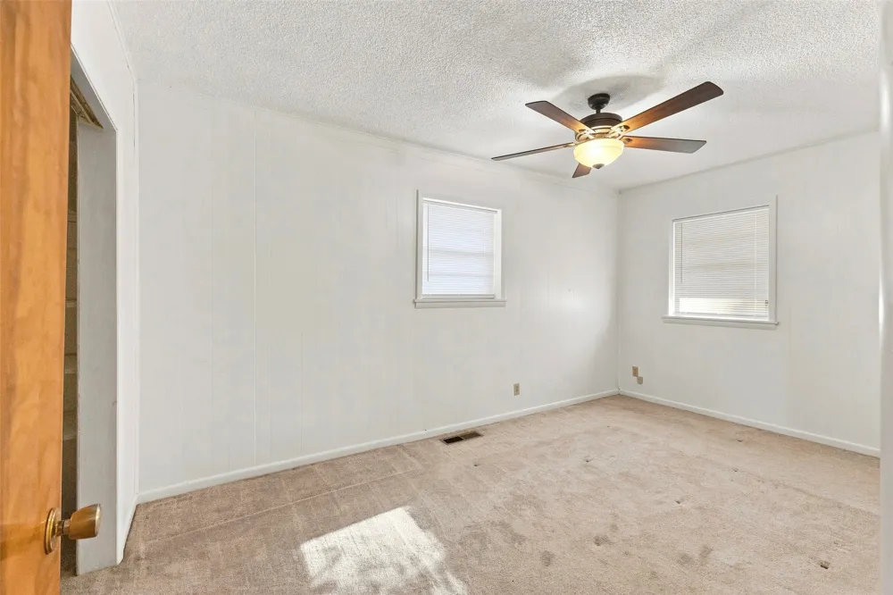 205 Broadway Street Konawa, OK 74849