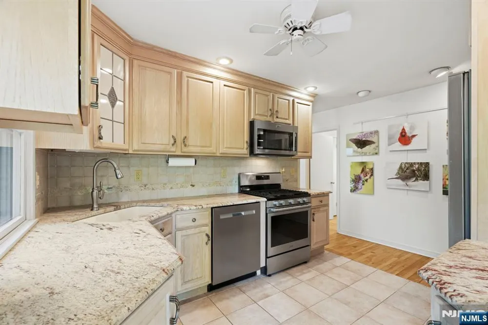 343 Sunset Road Pequannock Township, NJ 07444