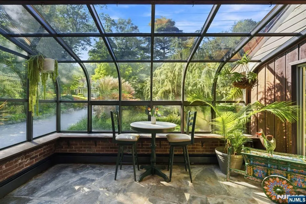 343 Sunset Road Pequannock Township, NJ 07444