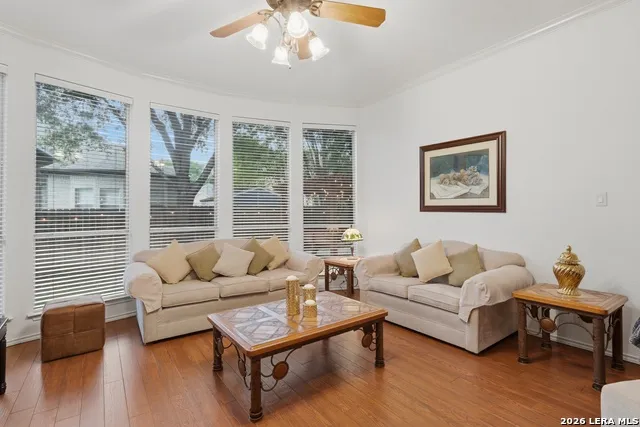 487 Covered Bridge Schertz, TX 78154