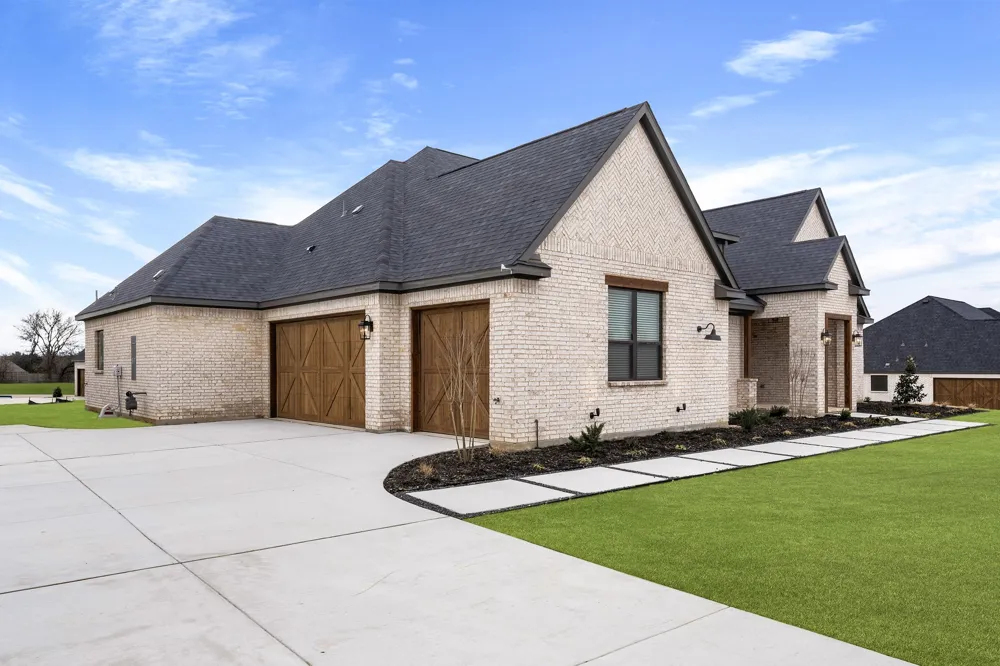 105 River Birch Drive Krugerville, TX 76227