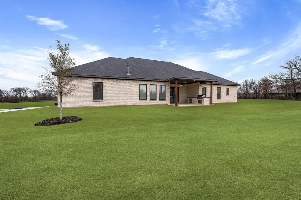 105 River Birch Drive Krugerville, TX 76227