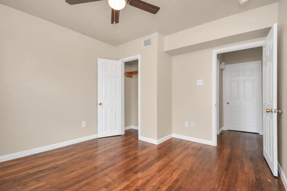 500 W Pitts Avenue #302 Pasadena, TX 77506