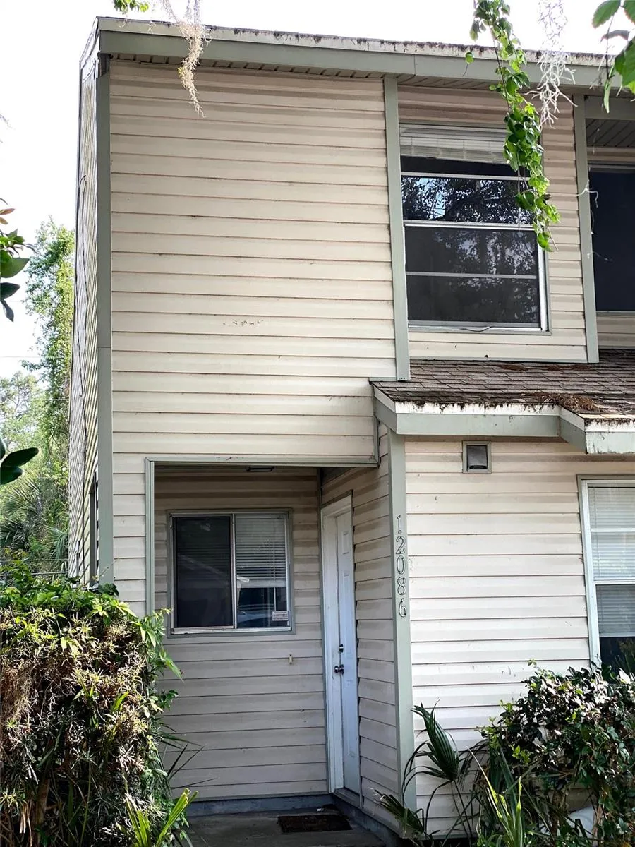 12086 MENDEL DRIVE Orlando, FL 32826
