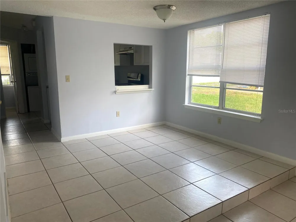12086 MENDEL DRIVE Orlando, FL 32826