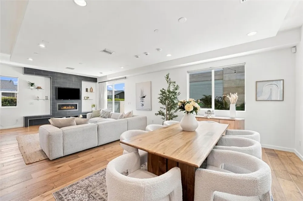 2206 Harriman #A Redondo Beach, CA 90278