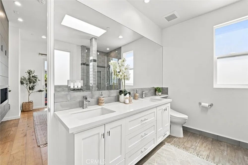 2206 Harriman #A Redondo Beach, CA 90278