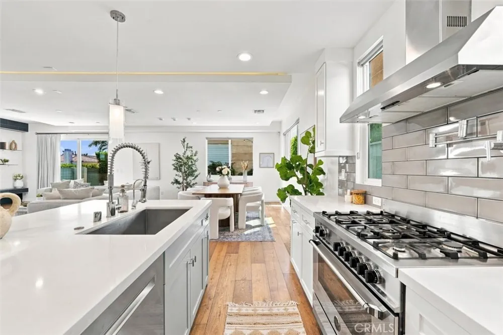 2206 Harriman #A Redondo Beach, CA 90278