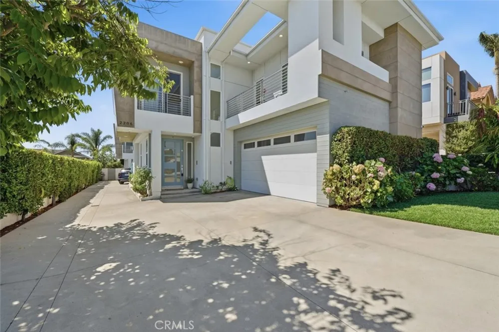 2206 Harriman #A Redondo Beach, CA 90278