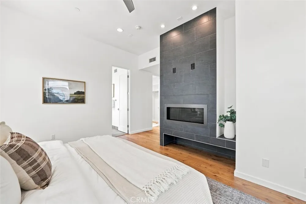 2206 Harriman #A Redondo Beach, CA 90278
