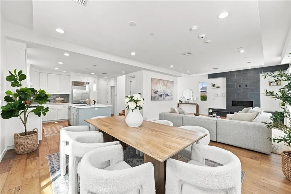 2206 Harriman #A Redondo Beach, CA 90278