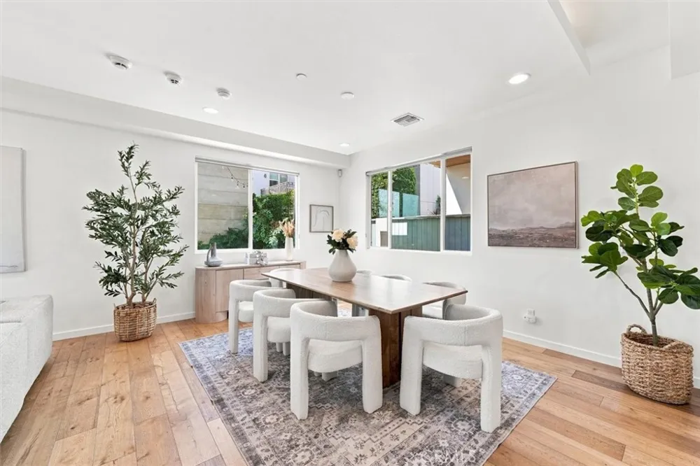 2206 Harriman #A Redondo Beach, CA 90278